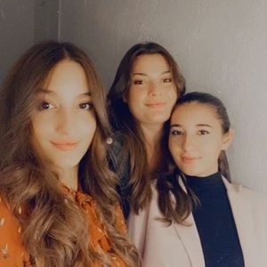 Meet your Posher, Vjollca